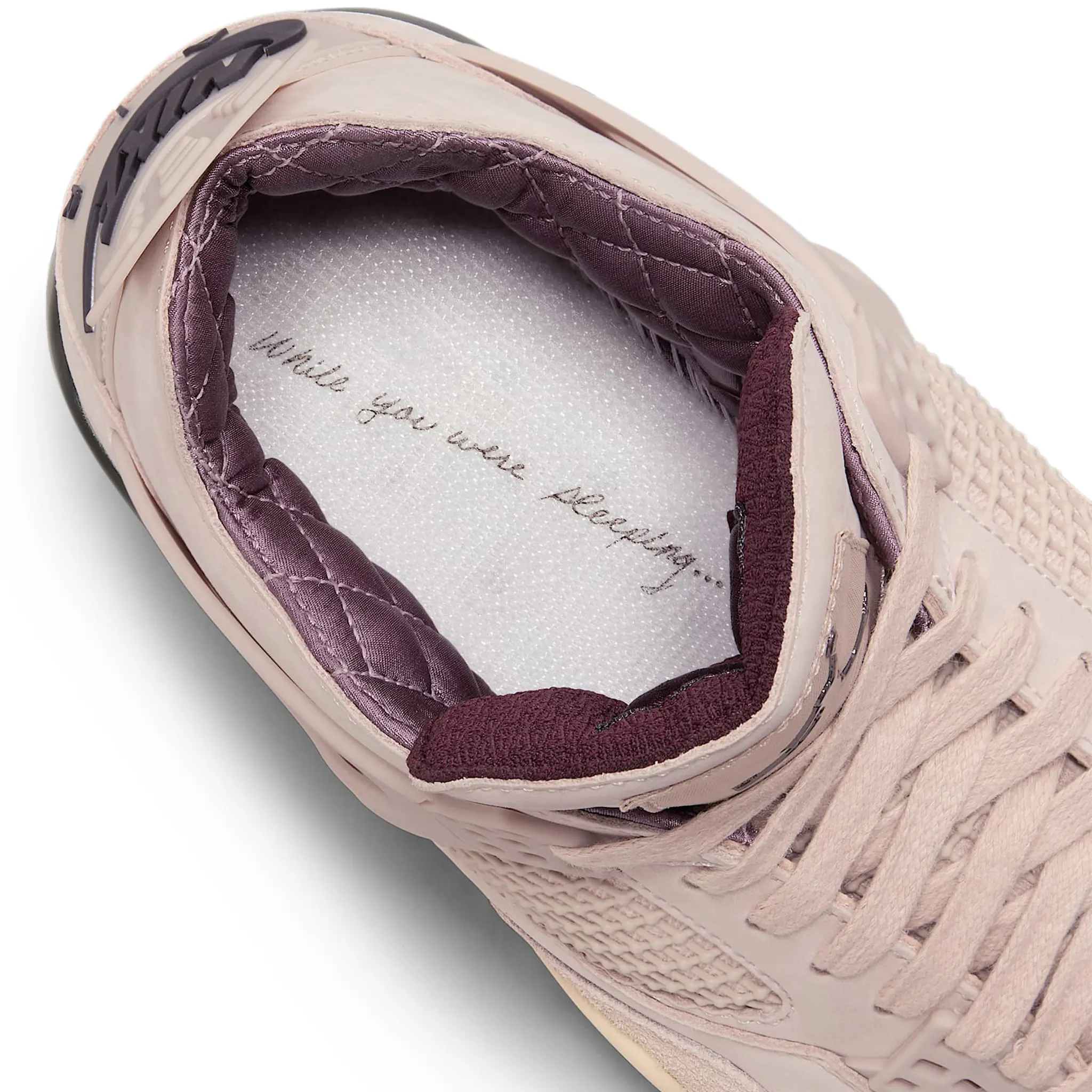 Detailed View of A Ma Maniére x Air Jordan 4 Retro Phantom (W) FZ4810-200